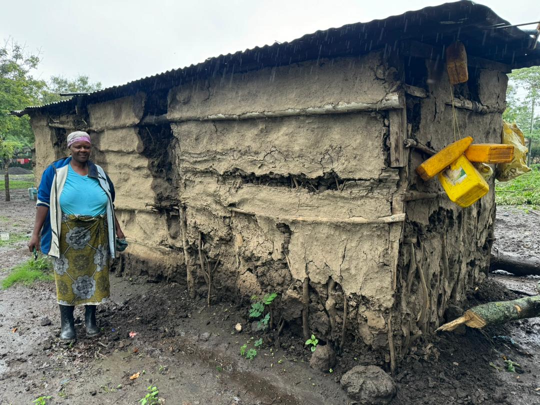 WhatsApp Image 2025-12-06 at 18.11.28